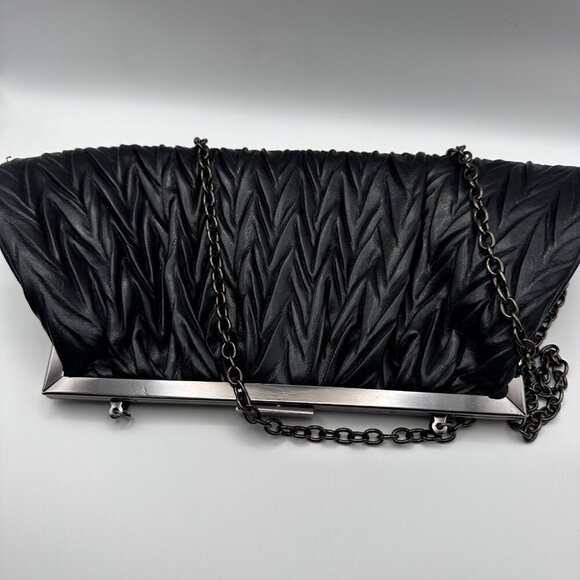 JESSICA McCLINTOCK CLUTCH OPTIONAL SHOULDER CHAIN EVENING BLACK FAUX LEATHER - Picture 4 of 7
